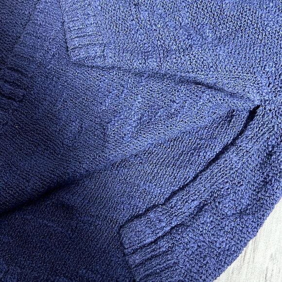 Old Navy Light Knit Top Size XS - Picture 5 of 7